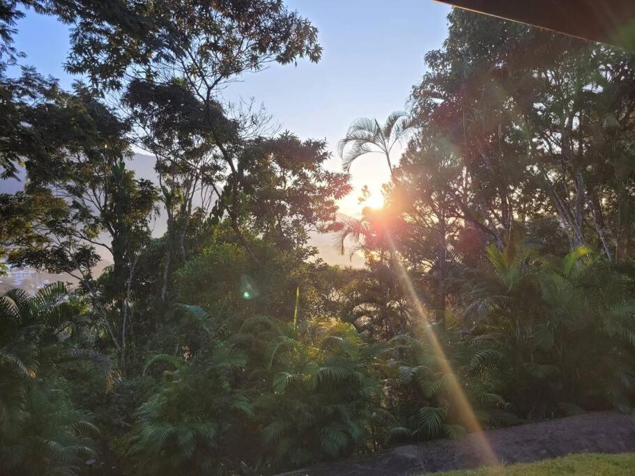 Villa Ubud - Casa Com Piscina Privativa E Vista O Mar Em Ubatuba